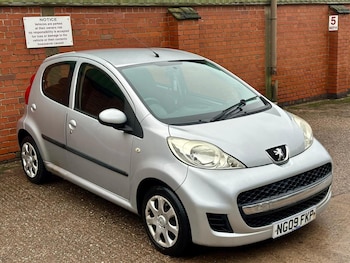 Used Peugeot 107 2009 for sale - 77391936: Photo