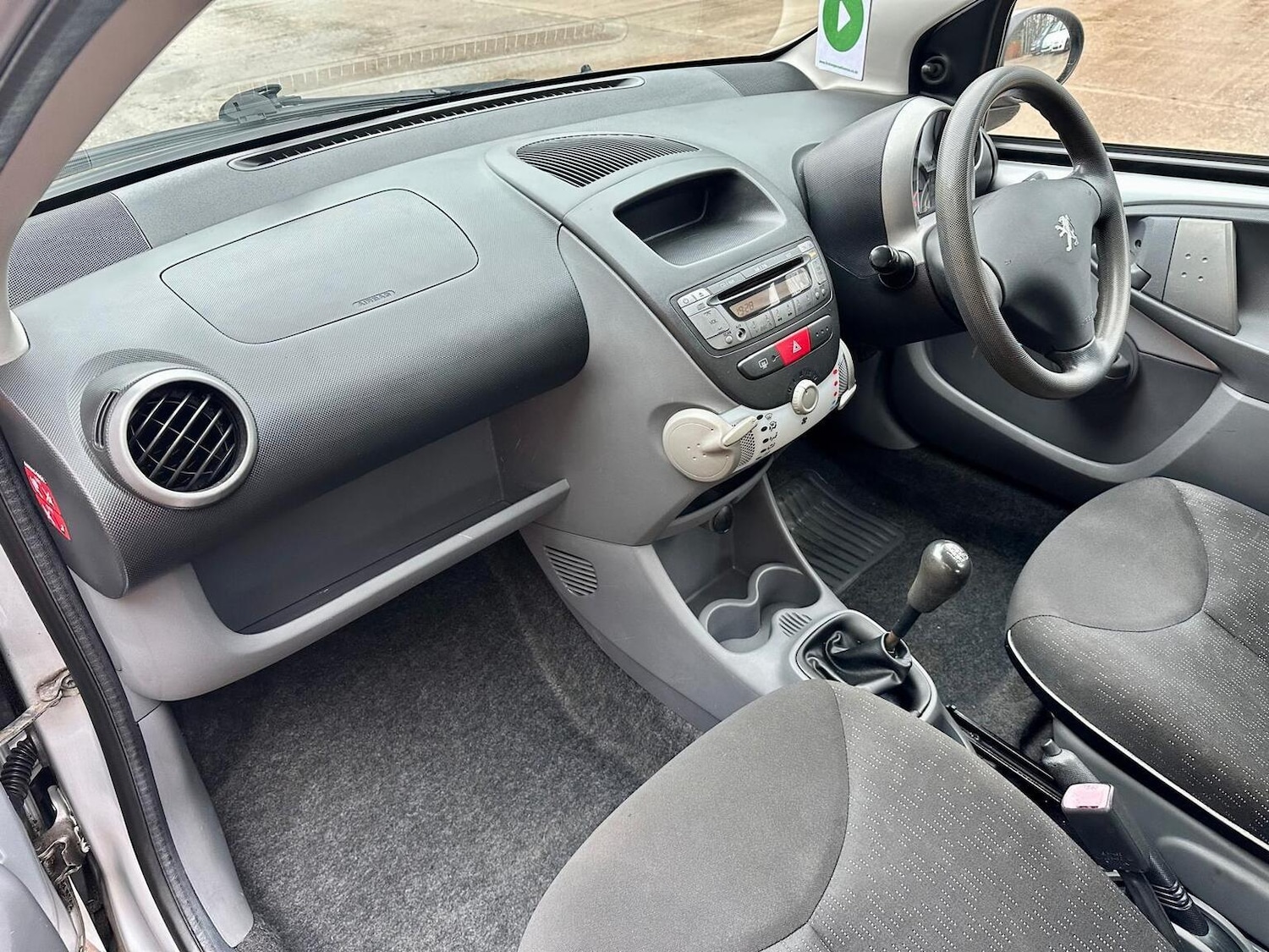 Used Peugeot 107 2009 for sale - 77391936: Photo 5