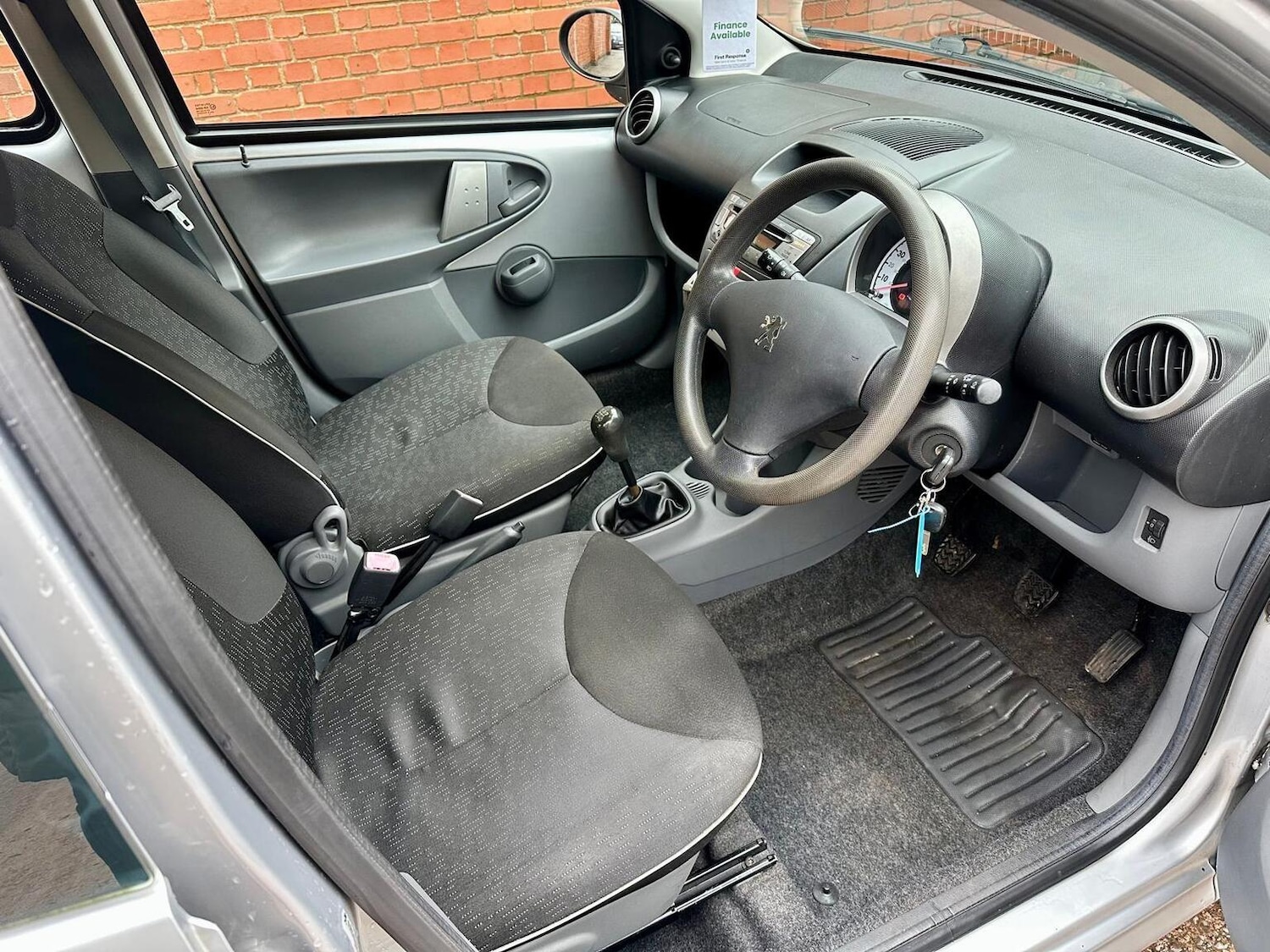 Used Peugeot 107 2009 for sale - 77391936: Photo 8