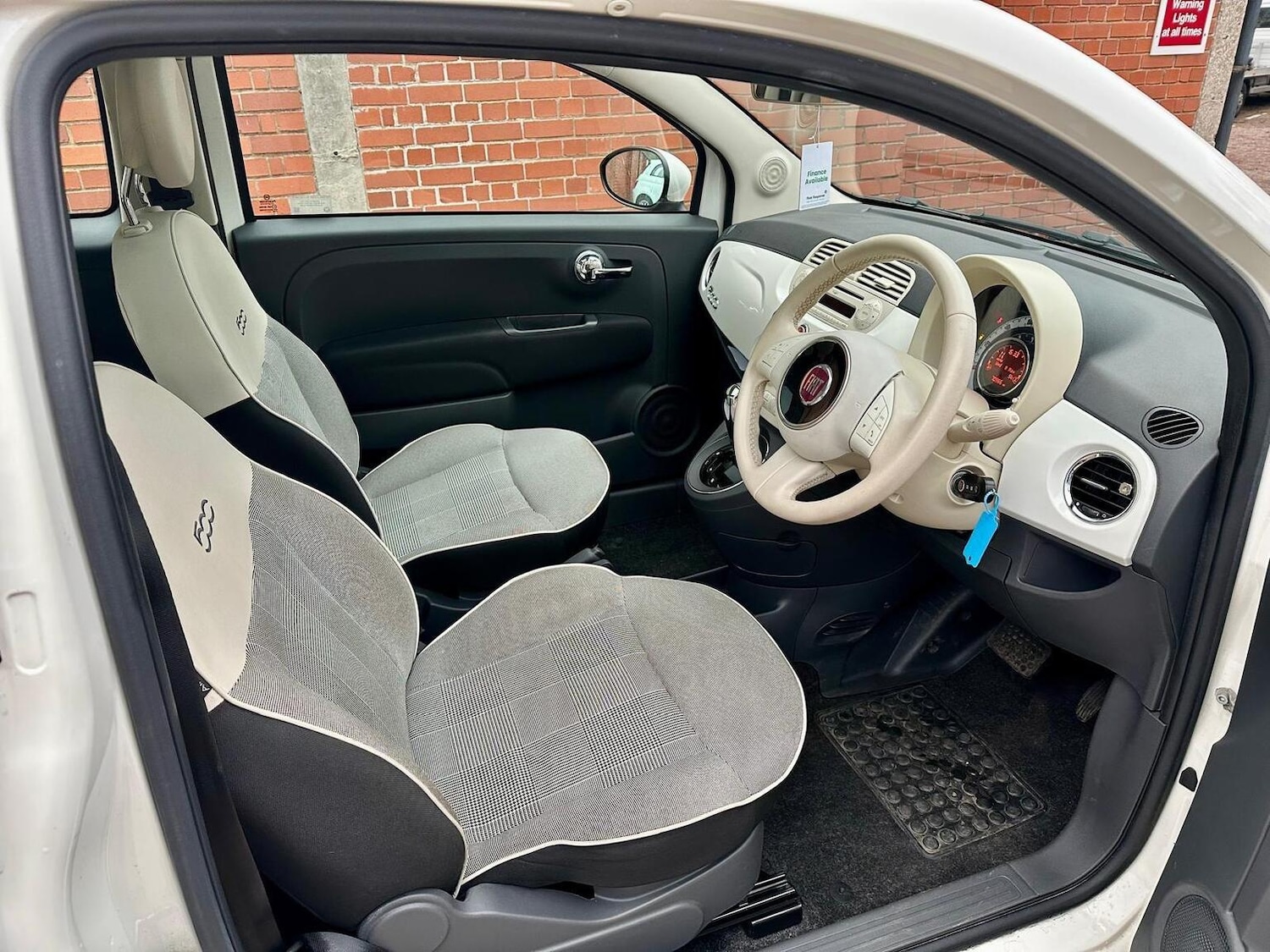 Used Fiat 500 2015 for sale - 76718999: Photo 27