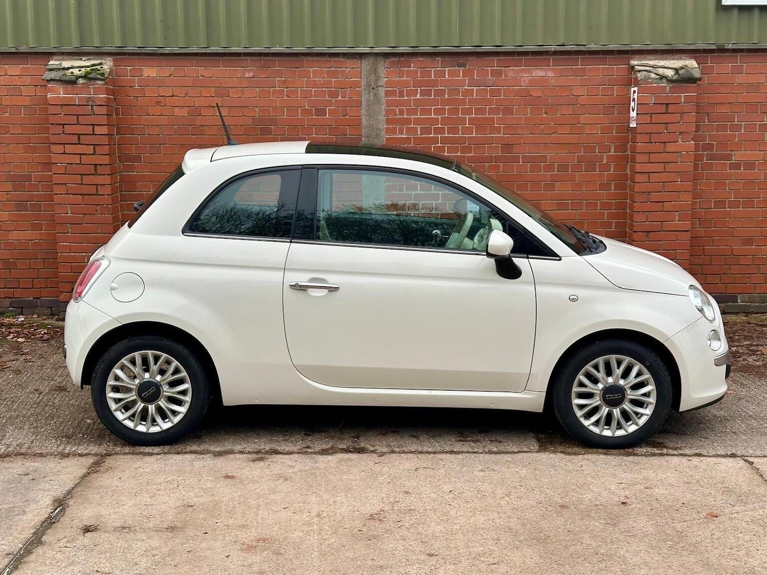 Used Fiat 500 2015 for sale - 76718999: Photo 8