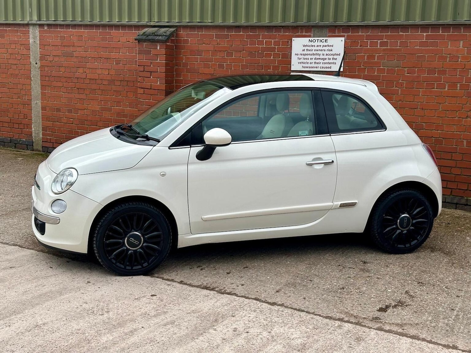 Used Fiat 500 2015 for sale - 77662226: Photo 16
