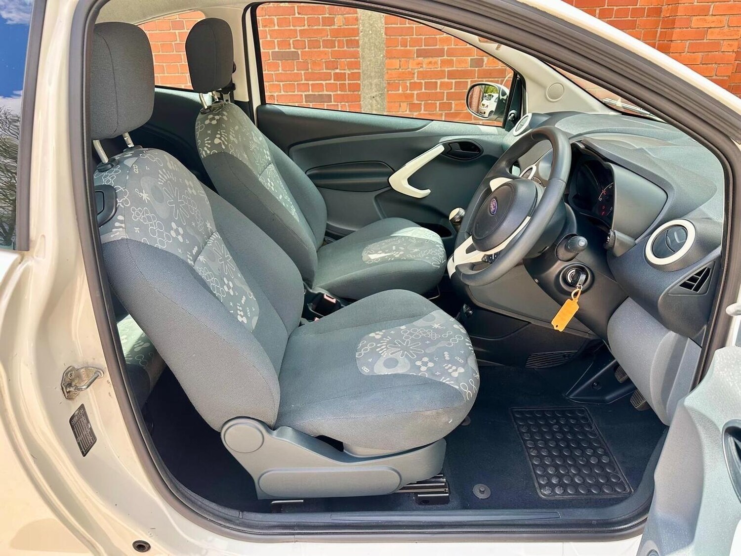 Used Ford Ka 2015 for sale - 78222991: Photo 3