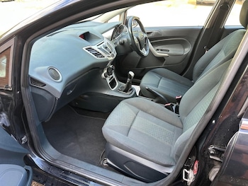 Used Ford Fiesta 2009 for sale - 79451273: Photo