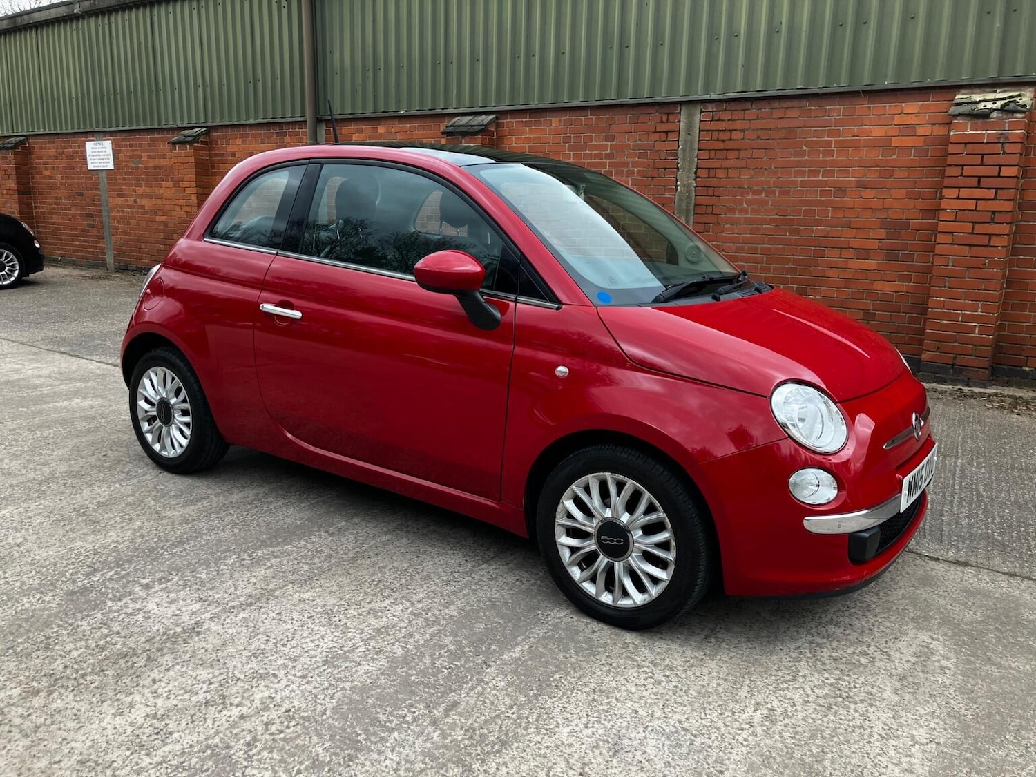 Used Fiat 500 2015 for sale - 78139413: Photo 2