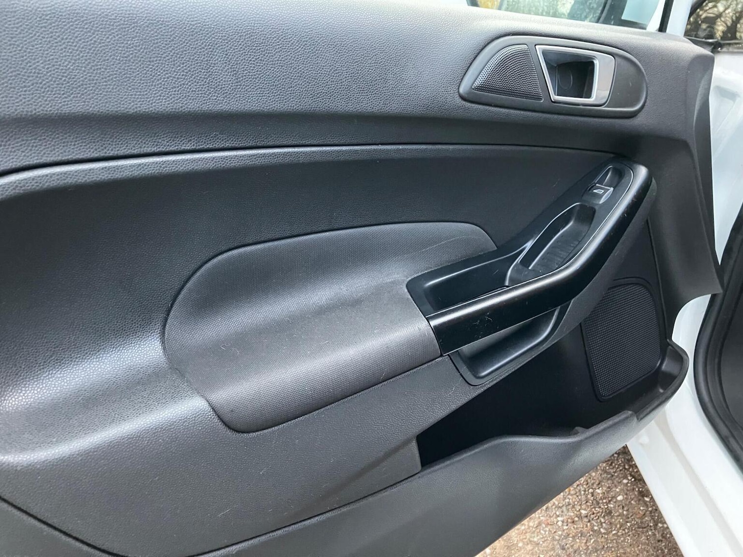 Used Ford Fiesta 2014 for sale - 76935369: Photo 25