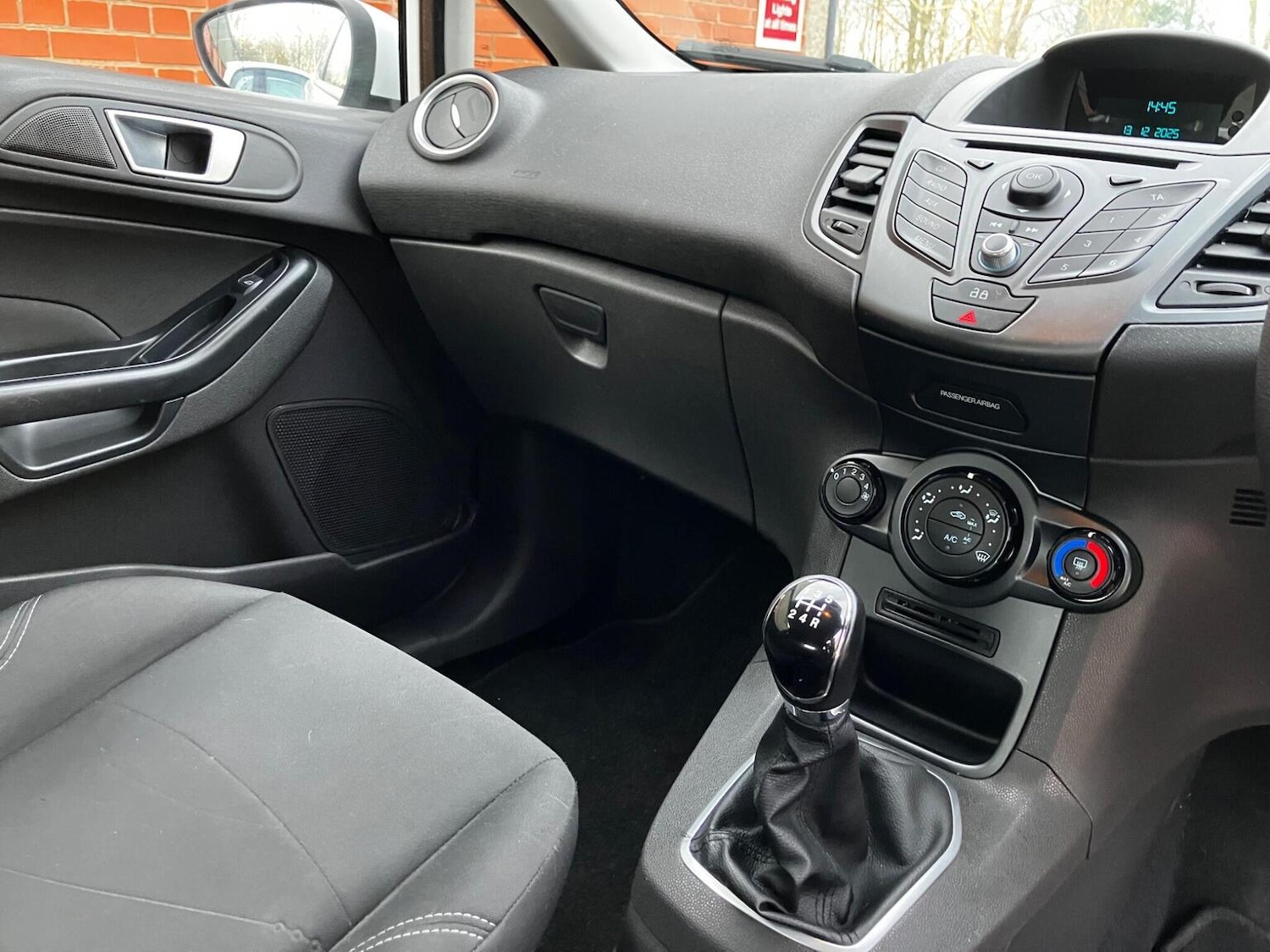 Used Ford Fiesta 2014 for sale - 76935369: Photo 6