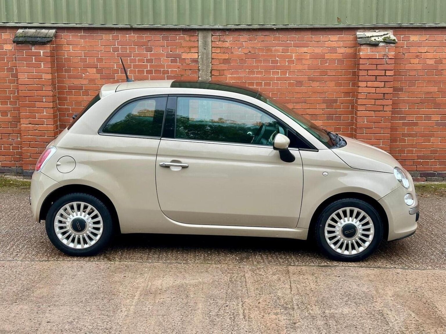 Used Fiat 500 2014 for sale - 76273329: Photo 10