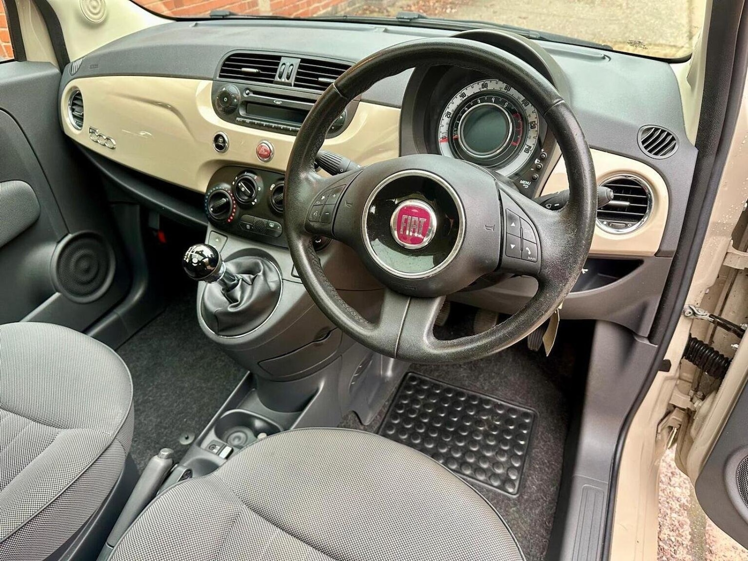 Used Fiat 500 2014 for sale - 76273329: Photo 5