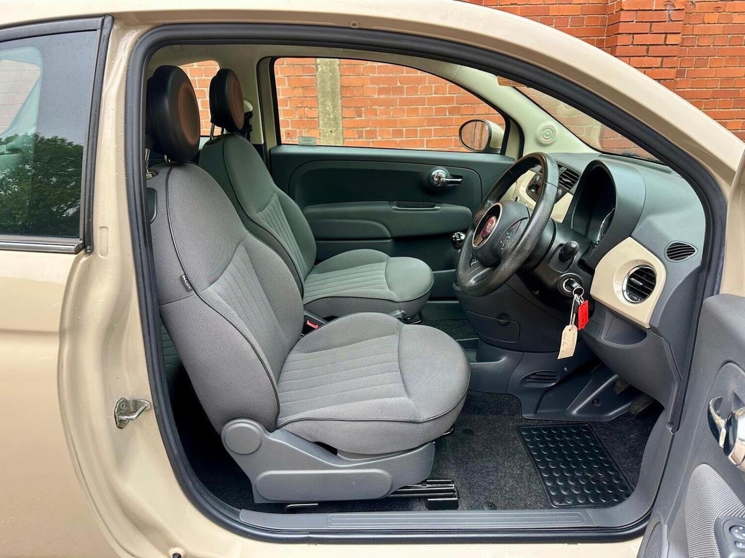Used Fiat 500 2014 for sale - 76273329: Photo 9