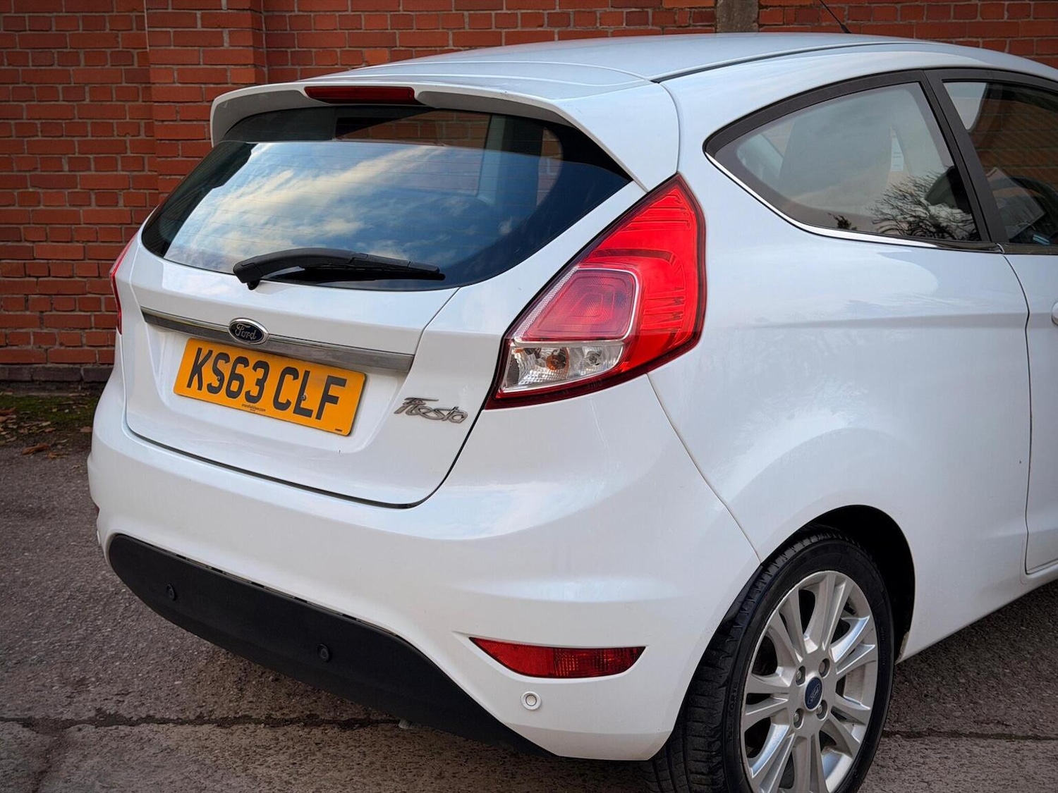 Used Ford Fiesta 2013 for sale - 76444444: Photo 11