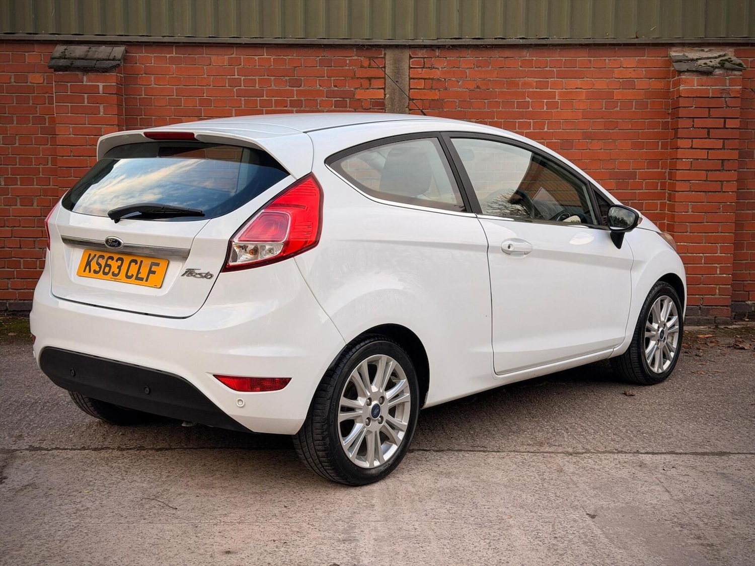 Used Ford Fiesta 2013 for sale - 76444444: Photo 29
