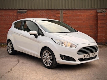 Used Ford Fiesta 2013 for sale - 76444444: Photo