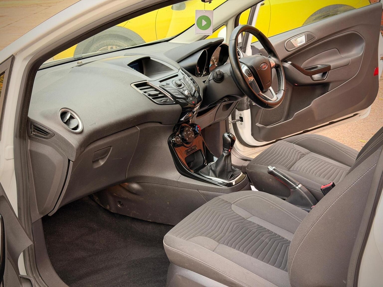 Used Ford Fiesta 2013 for sale - 76444444: Photo 3