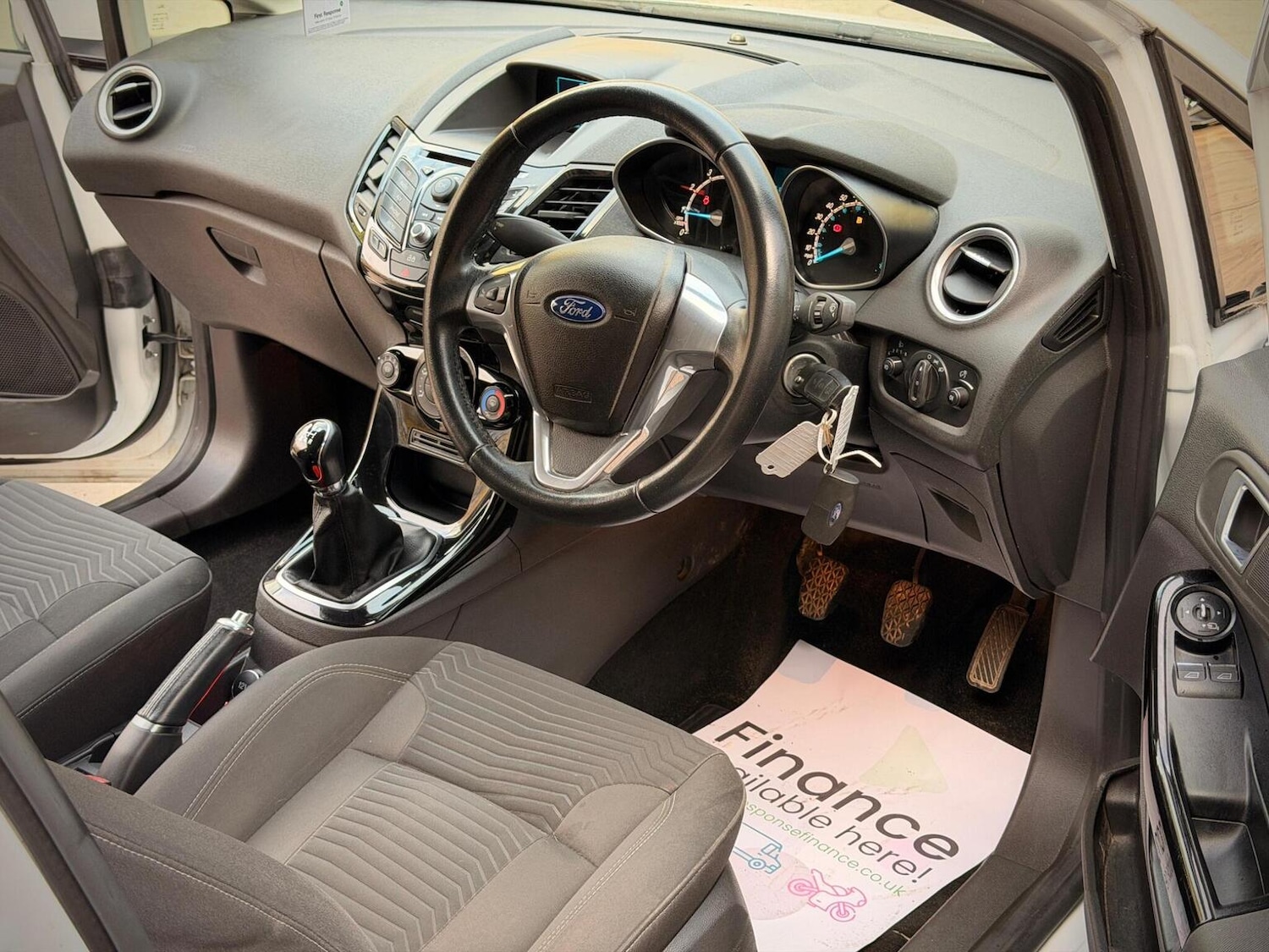 Used Ford Fiesta 2013 for sale - 76444444: Photo 42