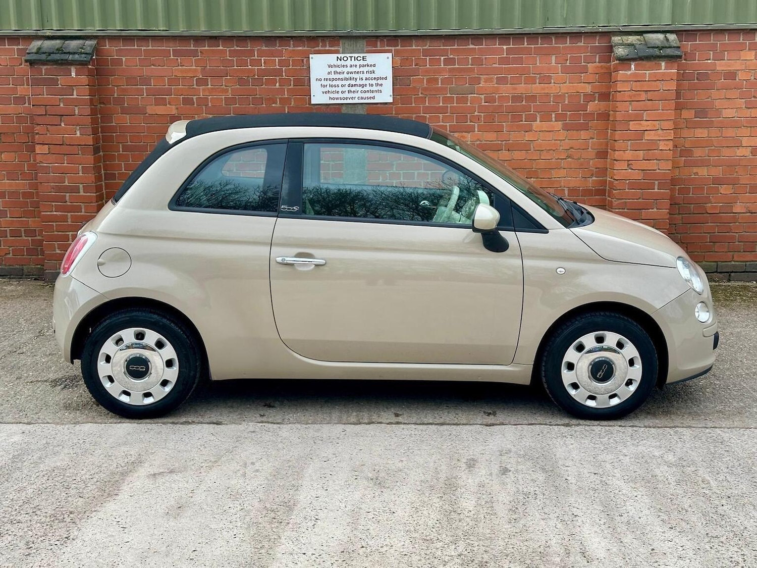 Used Fiat 500C 2013 for sale - 77888464: Photo 11