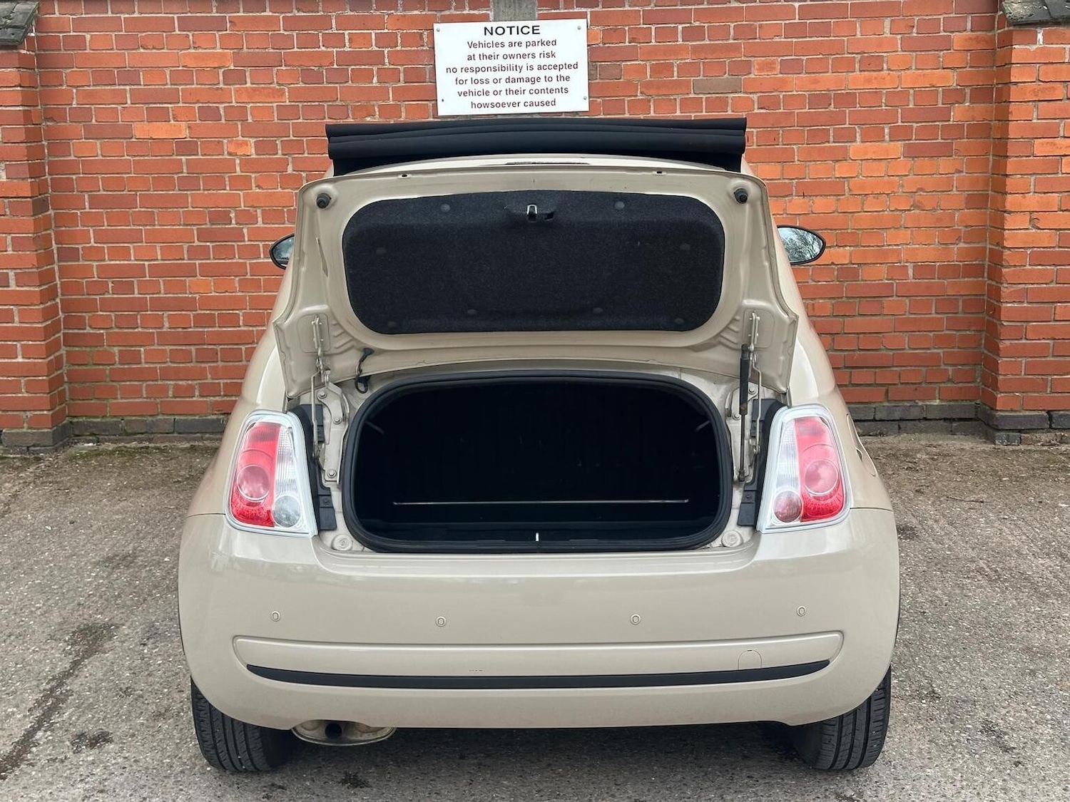 Used Fiat 500C 2013 for sale - 77888464: Photo 26