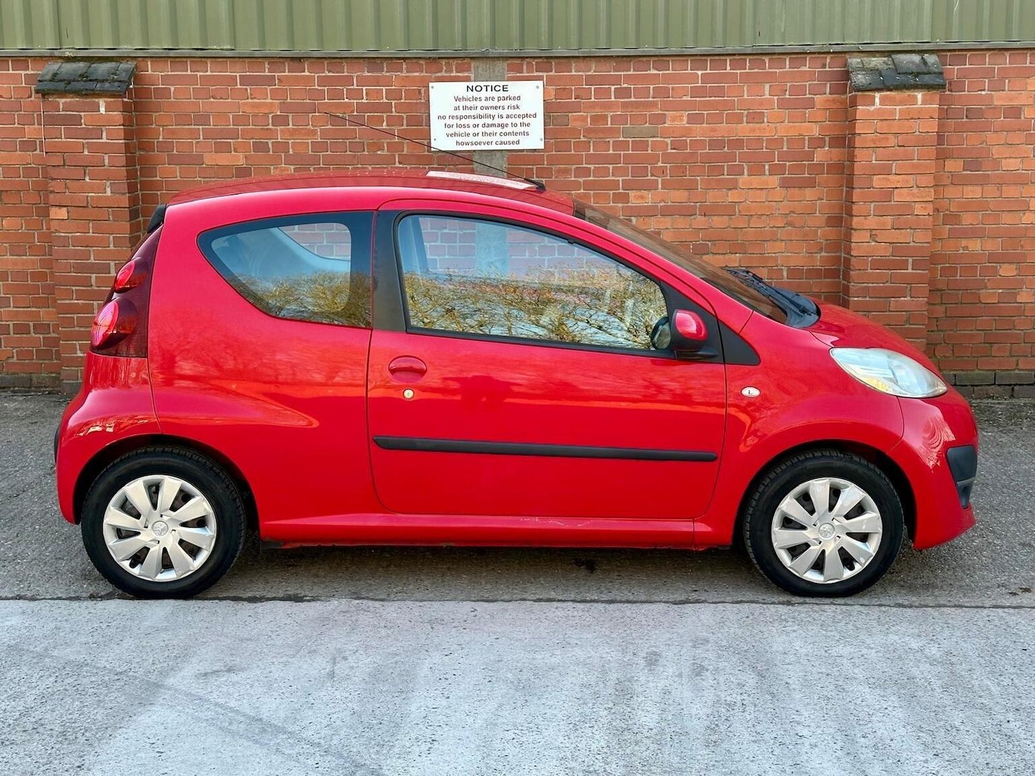 Used Peugeot 107 2013 for sale - 78060495: Photo 12