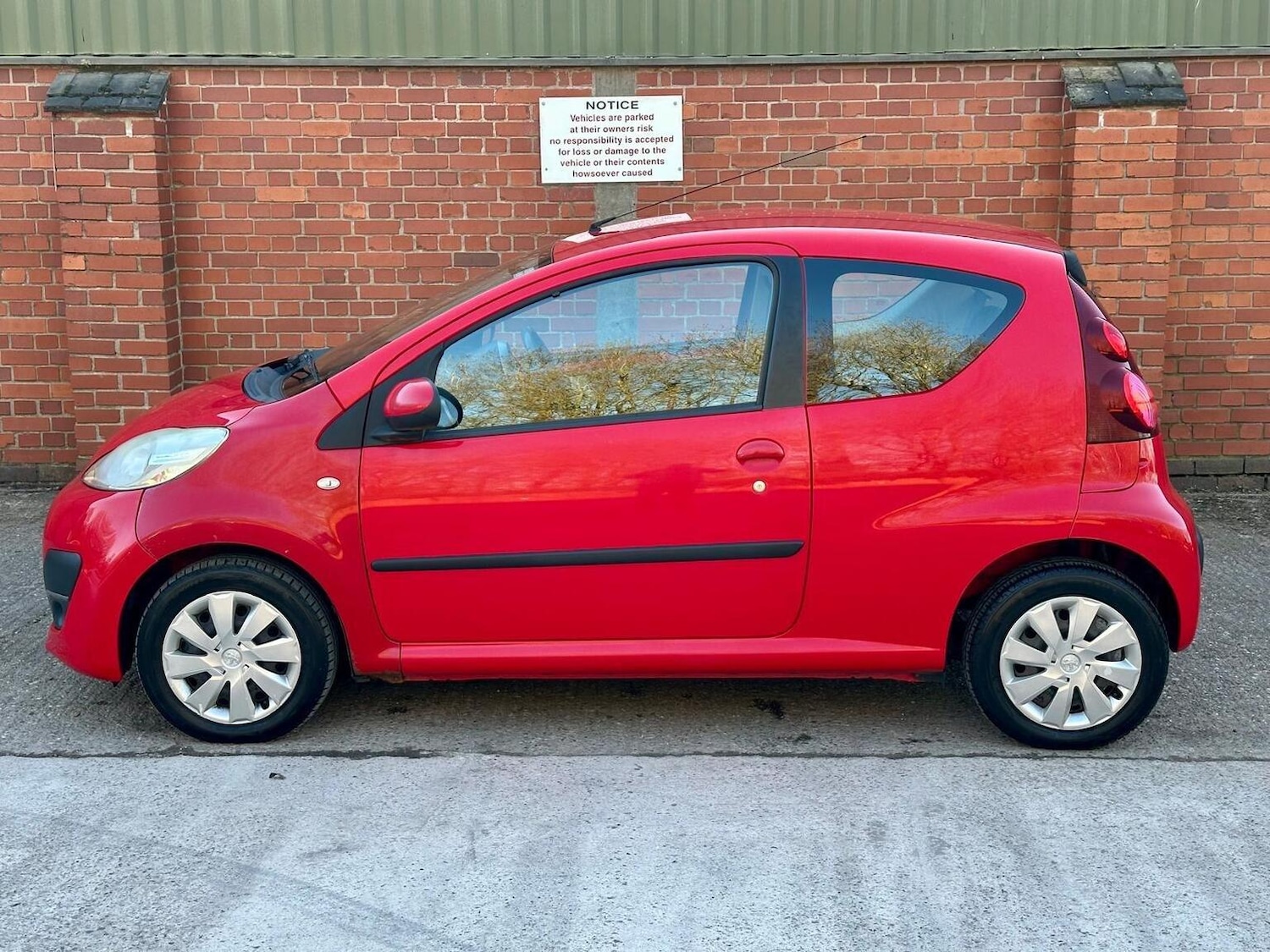 Used Peugeot 107 2013 for sale - 78060495: Photo 17
