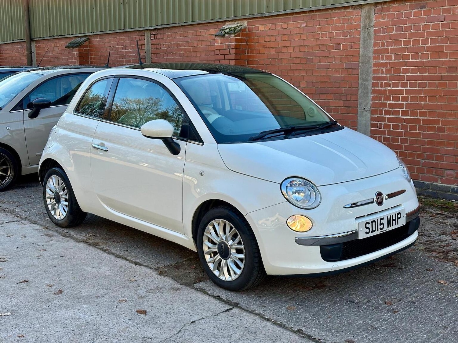 Used Fiat 500 2015 for sale - 76655984: Photo 9