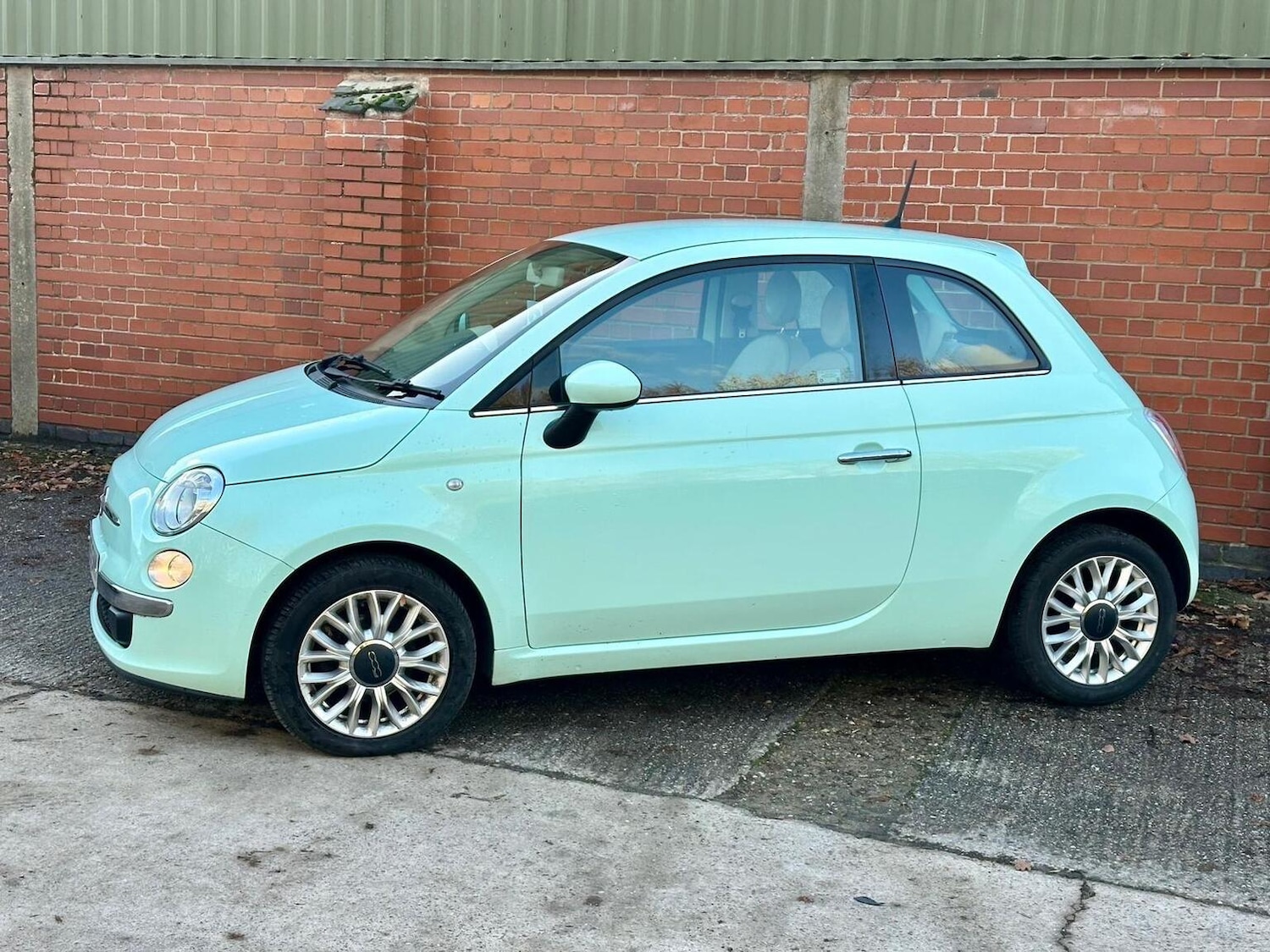 Used Fiat 500 2015 for sale - 76725630: Photo 11