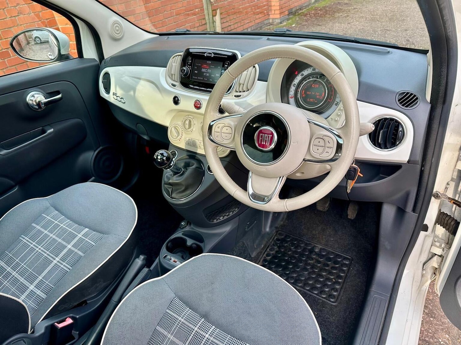 Used Fiat 500 2016 for sale - 77207193: Photo 5