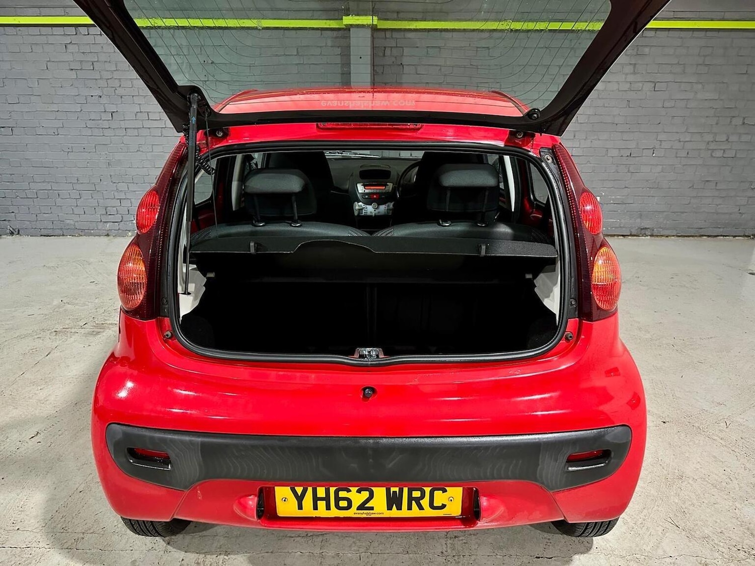 Used Peugeot 107 2012 for sale - 77438424: Photo 18