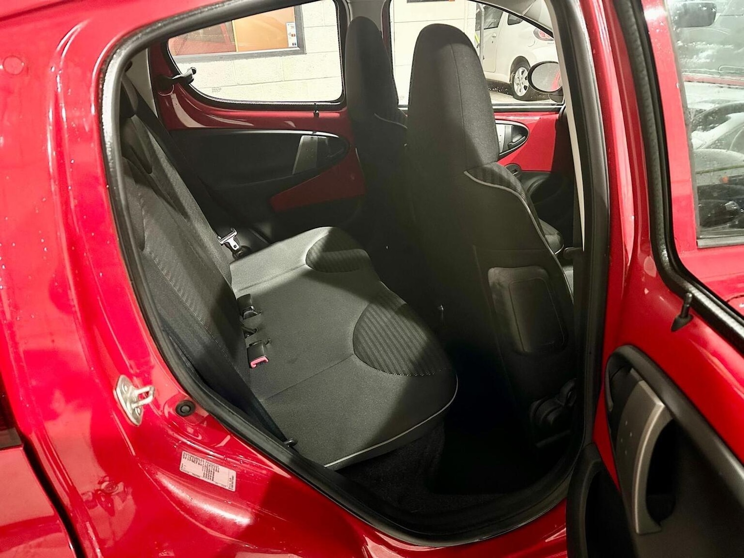 Used Peugeot 107 2012 for sale - 77438424: Photo 8