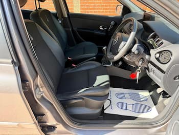 Used Renault Clio 2012 for sale - 79834257: Photo