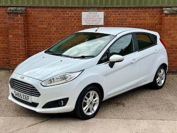 Used Ford Fiesta 2015 for sale - 79731909: Photo