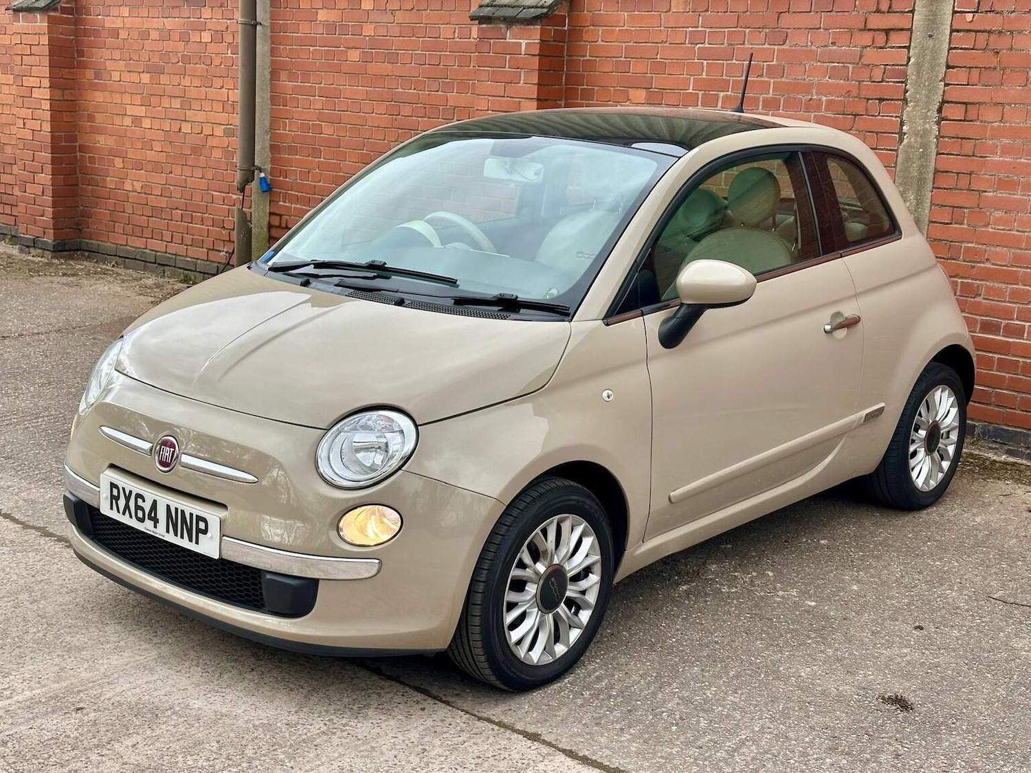 Used Fiat 500 2015 for sale - 78219565: Photo 15