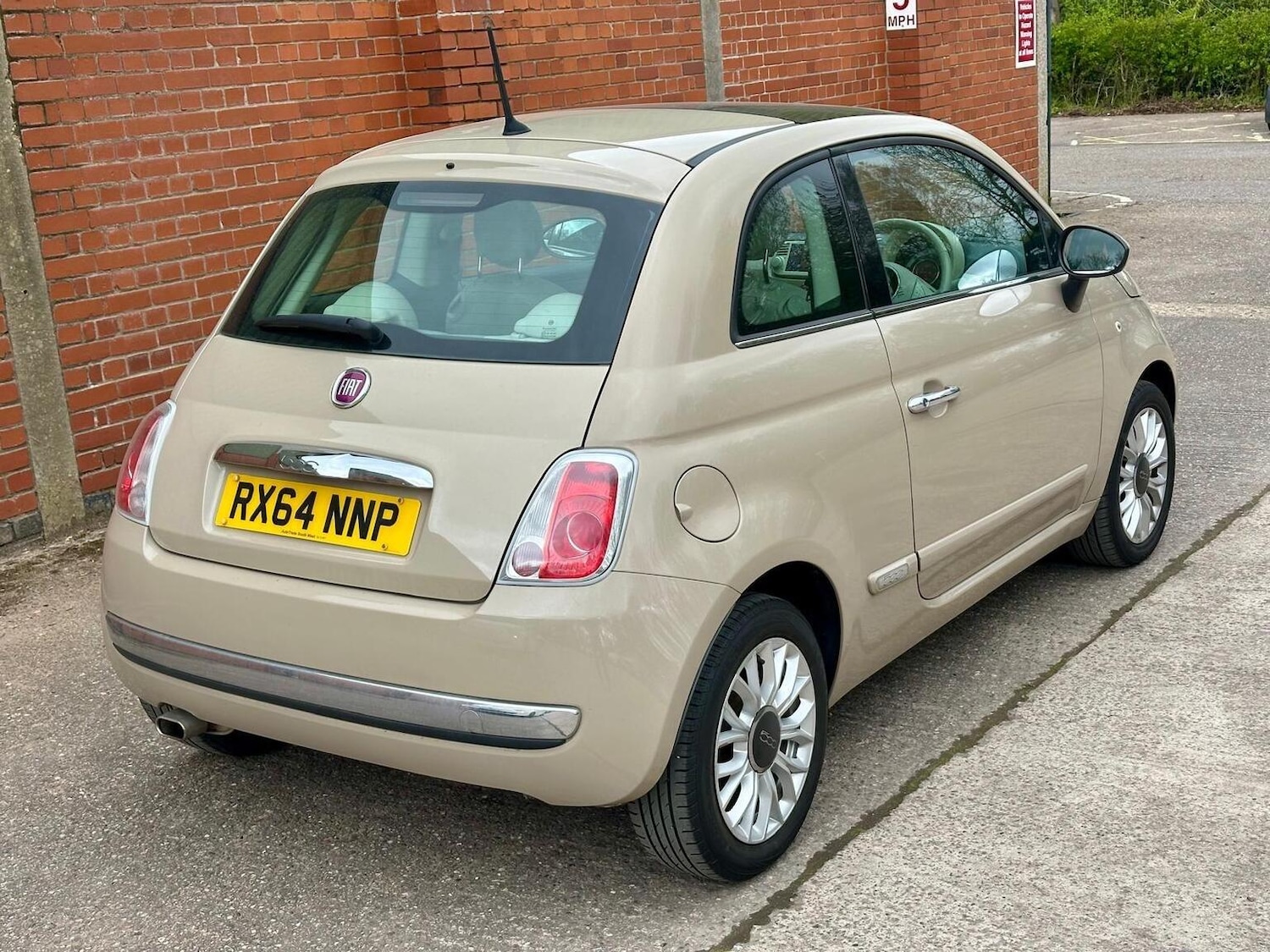 Used Fiat 500 2015 for sale - 78219565: Photo 23