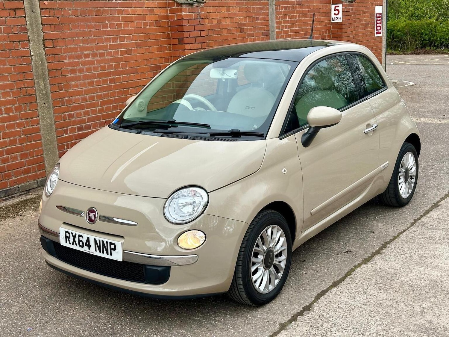 Used Fiat 500 2015 for sale - 78219565: Photo 25