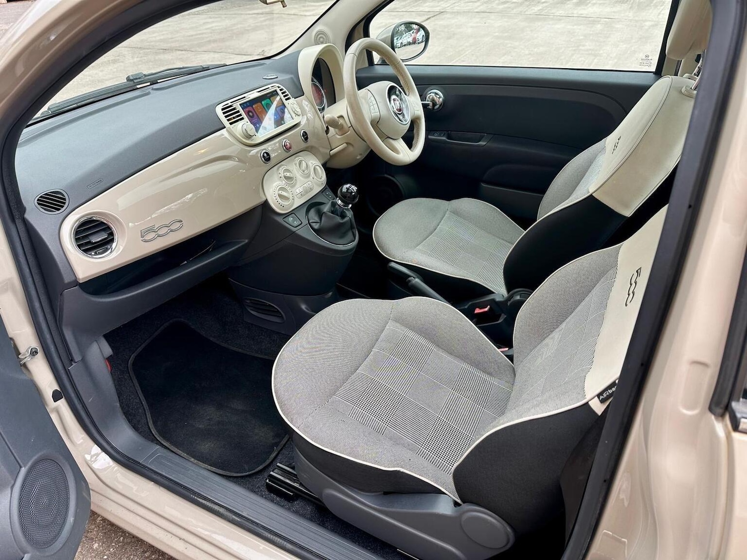 Used Fiat 500 2015 for sale - 78219565: Photo 6