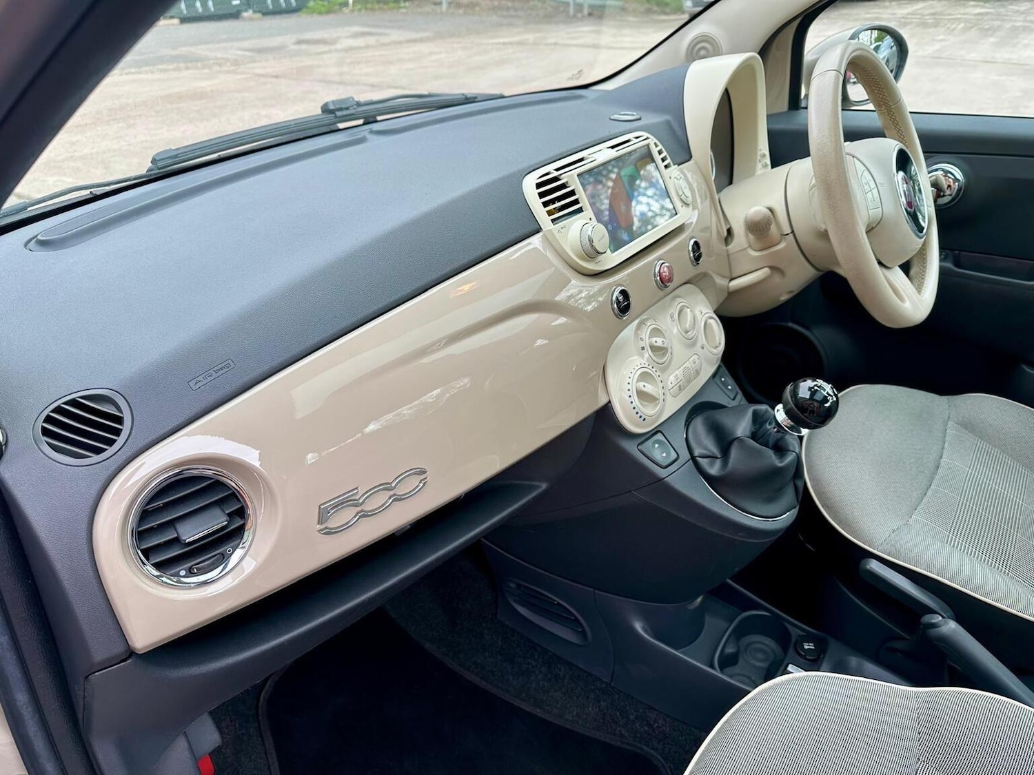 Used Fiat 500 2015 for sale - 78219565: Photo 8