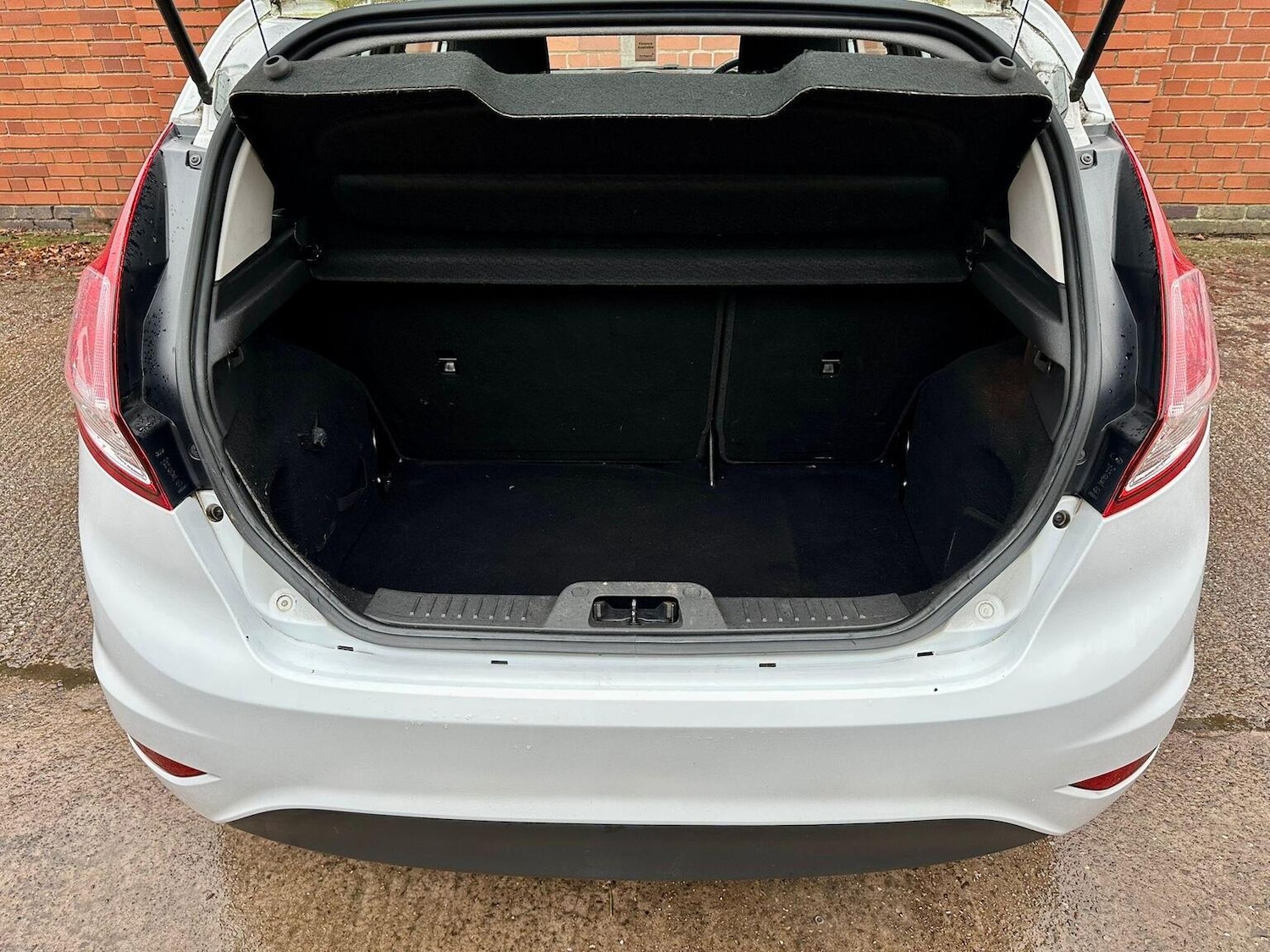 Used Ford Fiesta 2015 for sale - 77011778: Photo 18