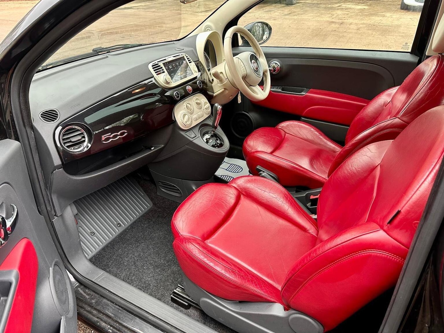 Used Fiat 500 2011 for sale - 77377771: Photo 10