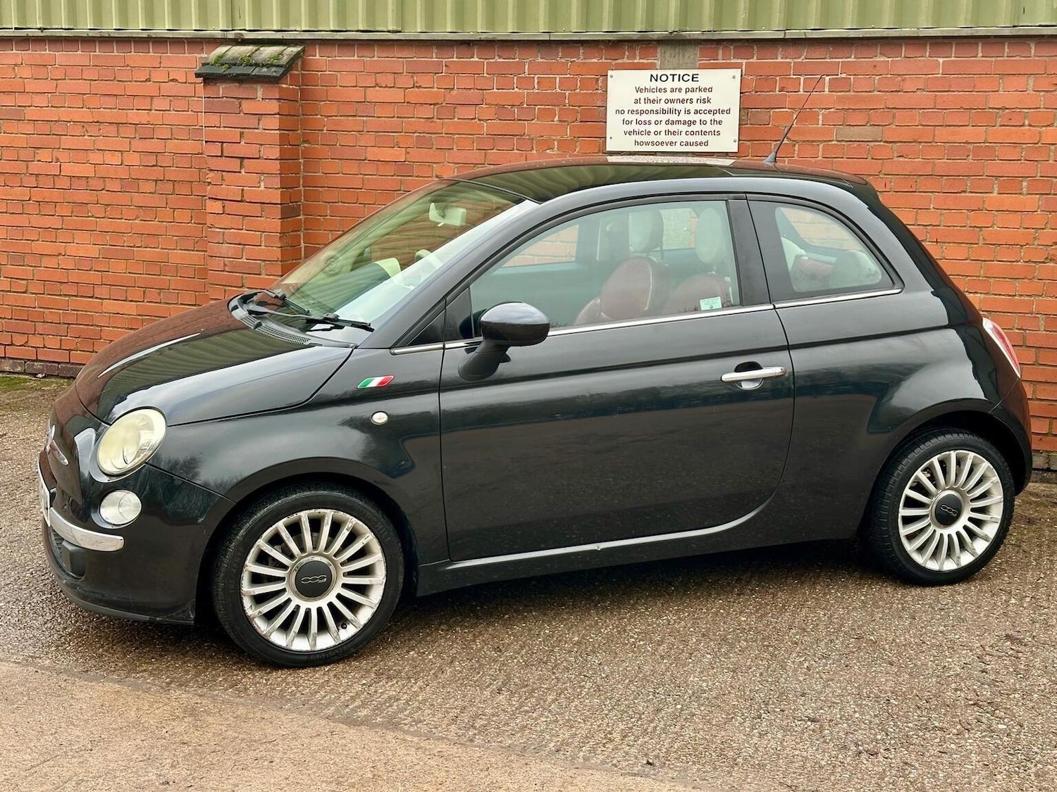 Used Fiat 500 2011 for sale - 77377771: Photo 16