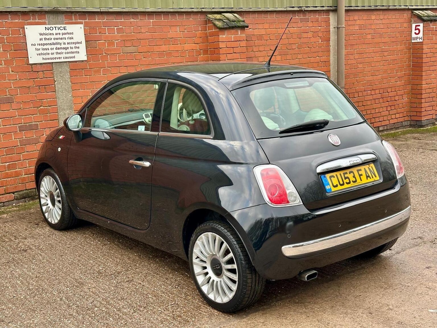 Used Fiat 500 2011 for sale - 77377771: Photo 21