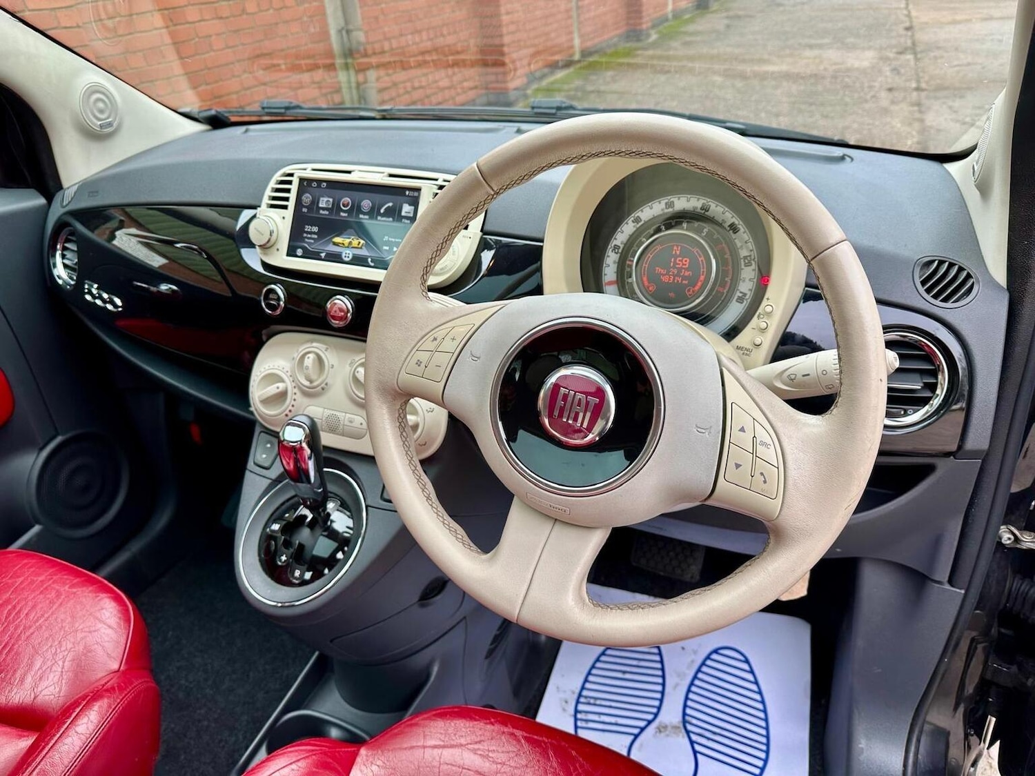 Used Fiat 500 2011 for sale - 77377771: Photo 6
