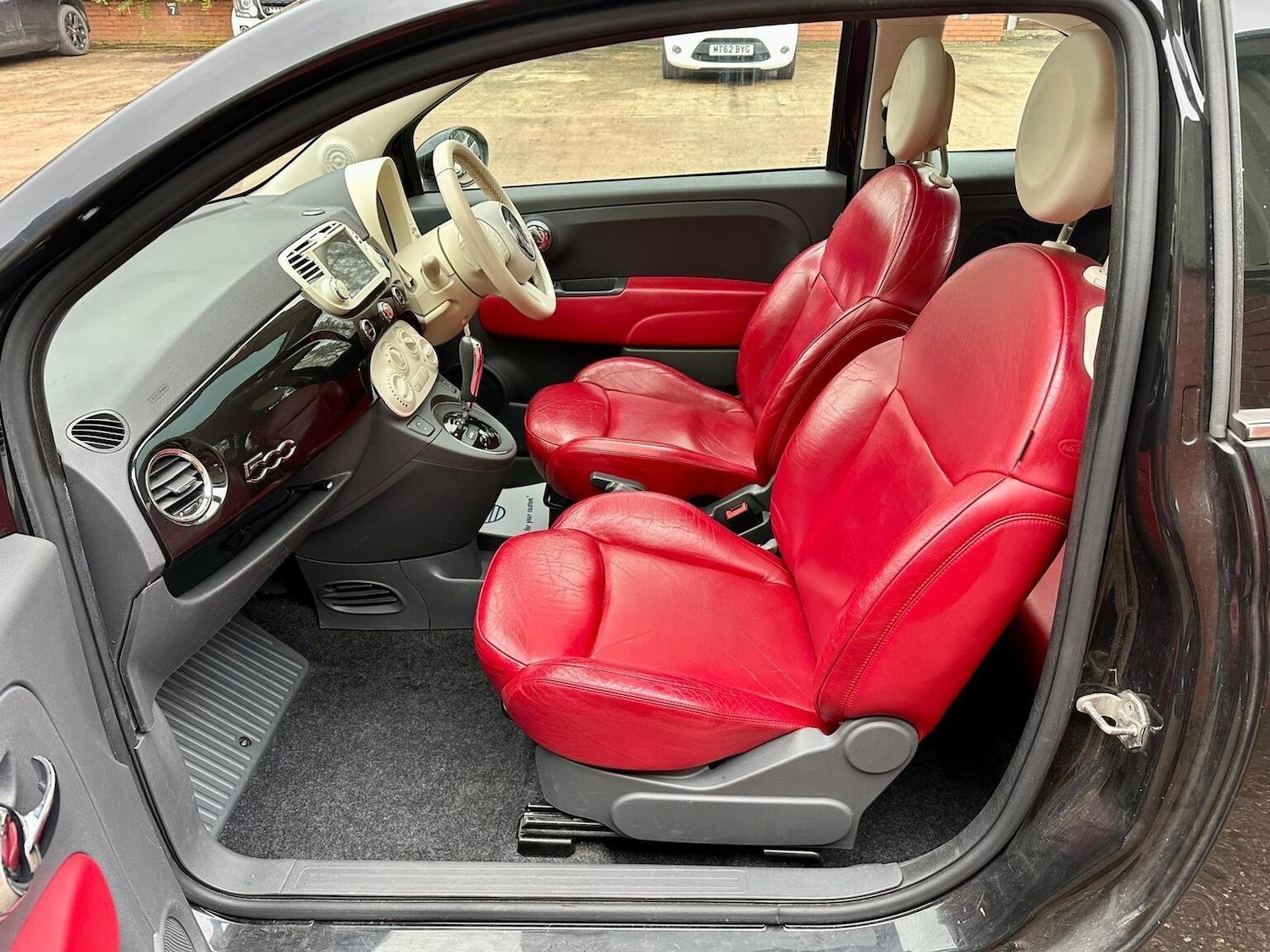 Used Fiat 500 2011 for sale - 77377771: Photo 9