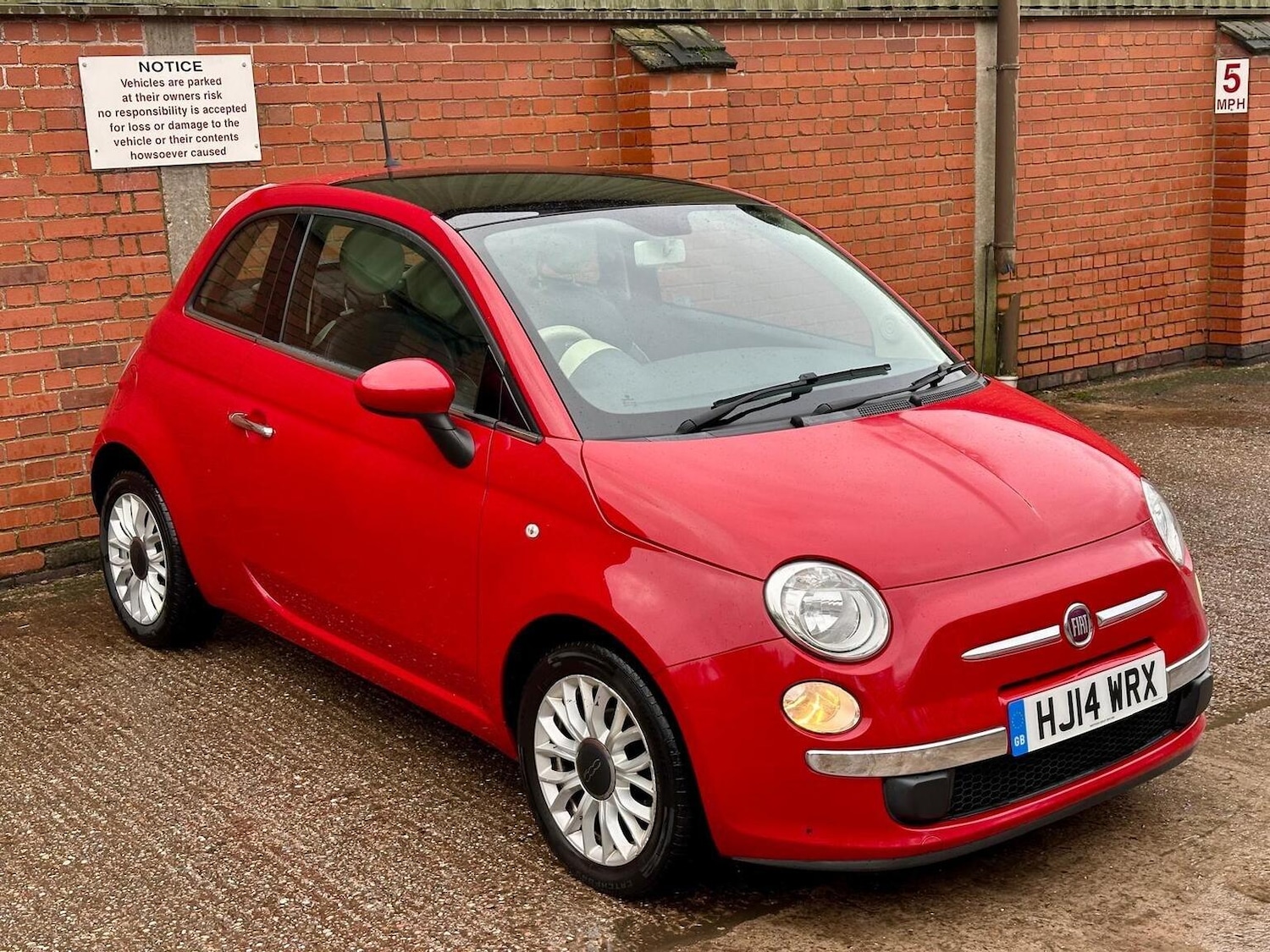 Used Fiat 500 2014 for sale - 77487208: Photo 2