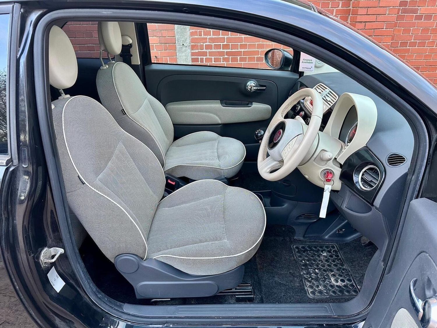 Used Fiat 500 2010 for sale - 76904651: Photo 3