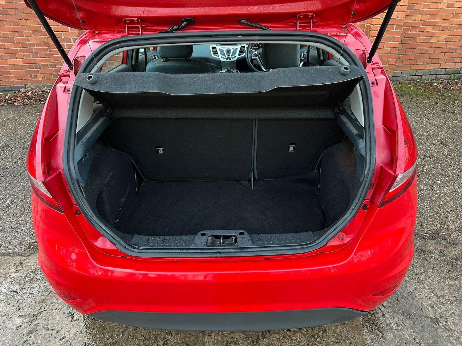 Used Ford Fiesta 2012 for sale - 77135890: Photo 15