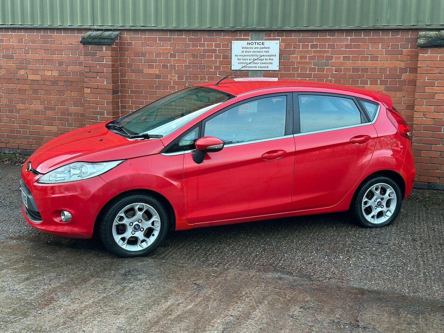 Used Ford Fiesta 2012 for sale - 77135890: Photo 16