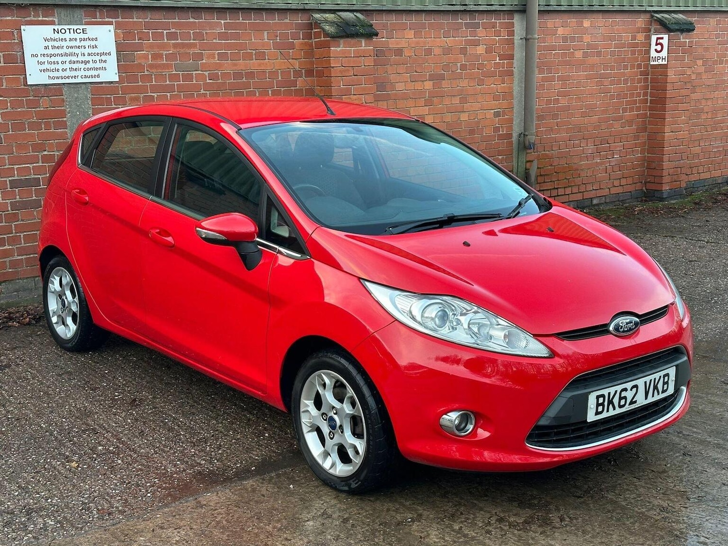 Used Ford Fiesta 2012 for sale - 77135890: Photo 2