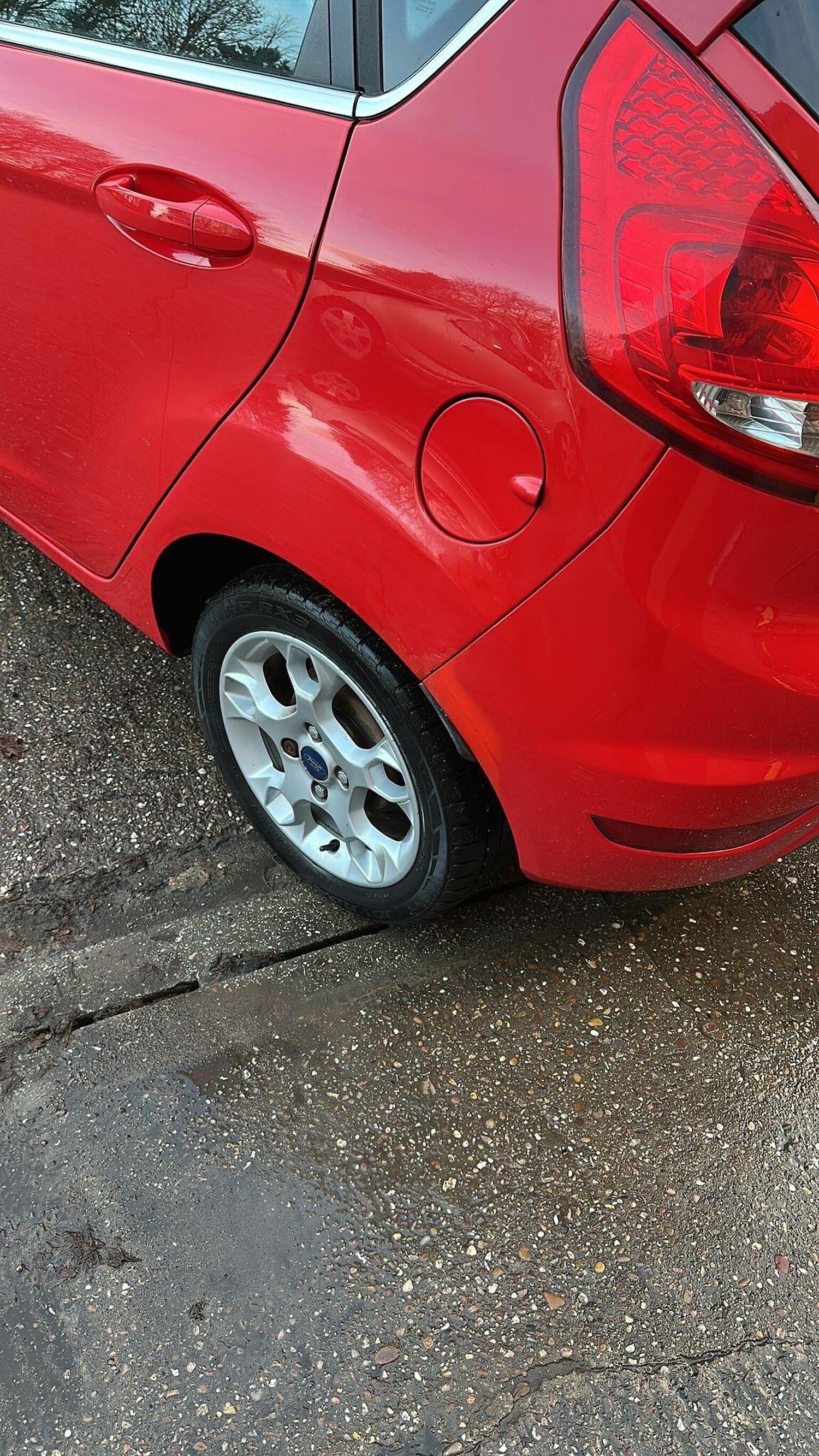 Used Ford Fiesta 2012 for sale - 77135890: Photo 5