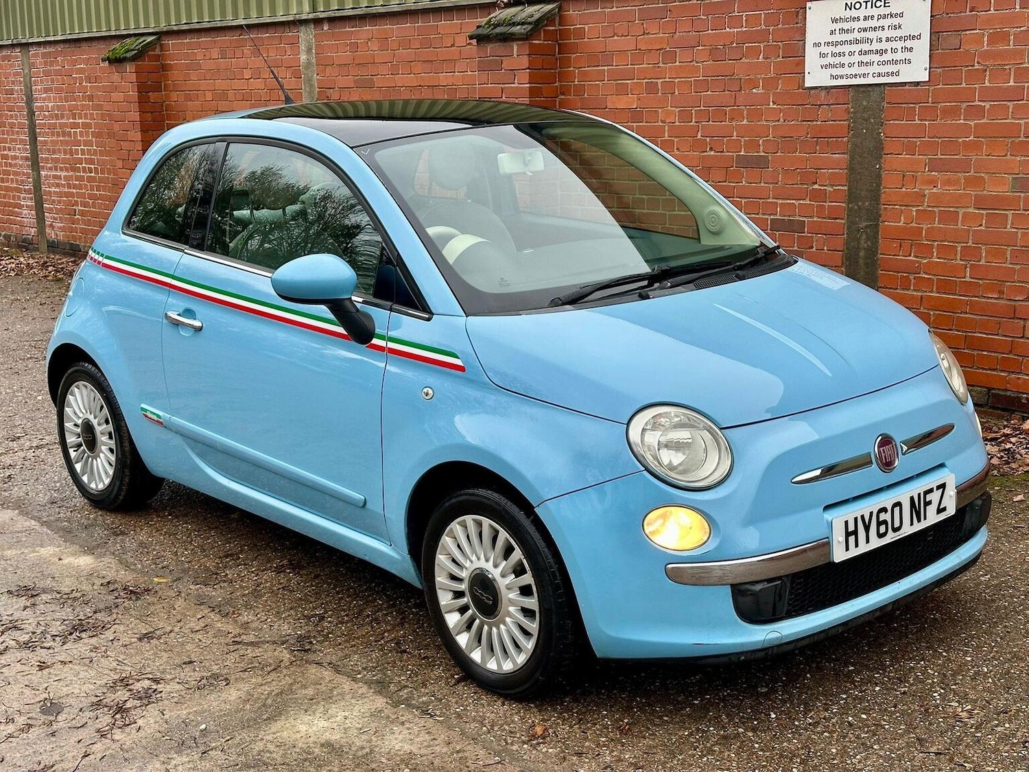 Used Fiat 500 2010 for sale - 76734817: Photo 2
