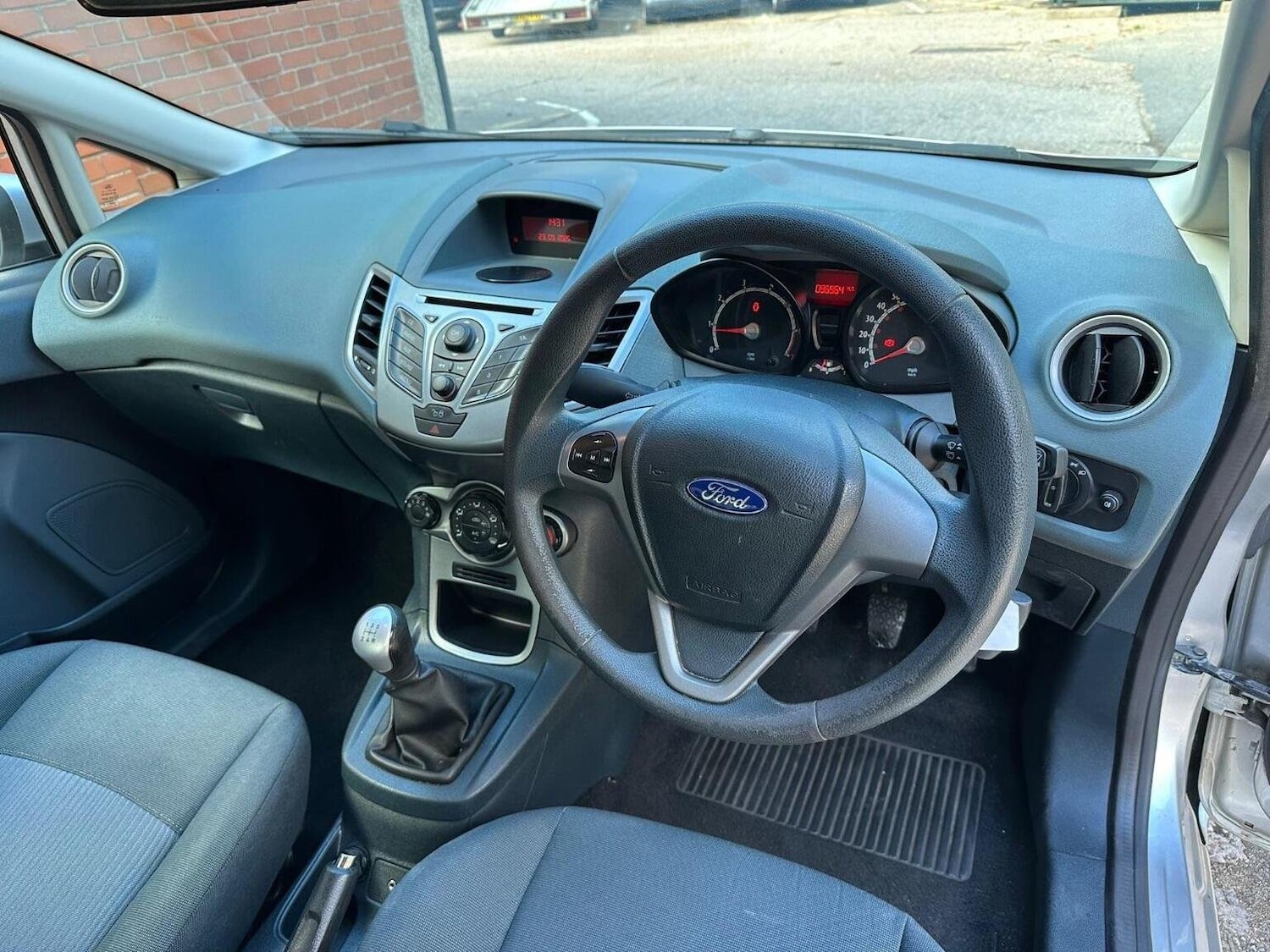 Used Ford Fiesta 2011 for sale - 76045649: Photo 10