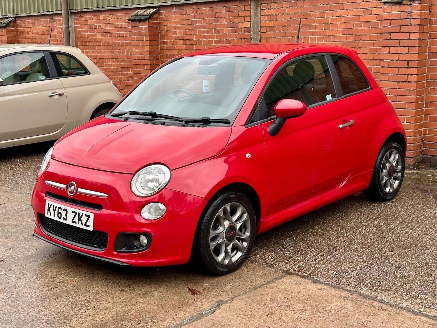Used Fiat 500 2013 for sale - 76559963: Photo 16